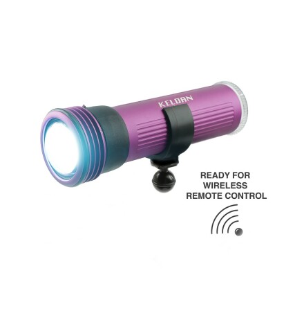 Light Keldan 8XR 18 000 lumen Ambient Remote control ready (Video)