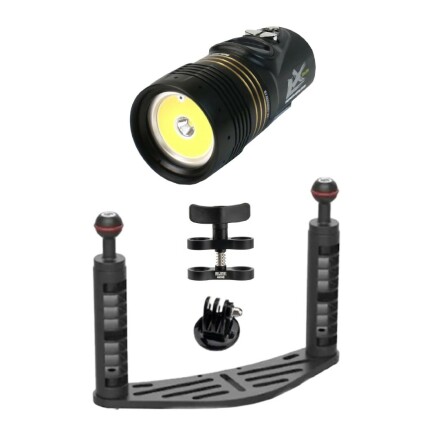 Light Photo & Video Package (2) Sea&Sea LX 1200 lumen Wide, Spot, Handle (GoPro) Light Photo & Video Package (2) Sea&Sea LX 1200 lumen Wide, Spot, Handle (GoPro)
